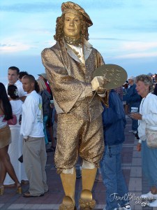 © 2013 ~ Iain & Gail Shankland / TravelBloggers.ca@gmail.com