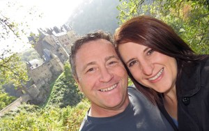 Iain Shankland & Gail Shankland - TravelBloggers.ca