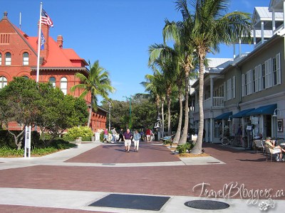 © 2013 Iain & Gail Shankland  / TravelBloggers.ca@gmail.com