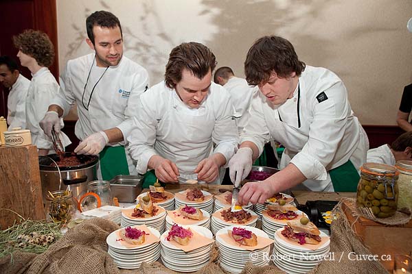 © Cuvee 2013 / Robert Nowell, Cuvée, Niagara, Ontario, Canada, Craft Beer, keg, en Route, European pastries, Black Lager, wineries, icewine, Fallsview Casino Resort