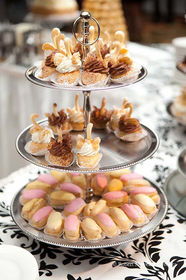 © Cuvee 2013 / Robert Nowell, Cuvée, Niagara, Ontario, Canada, Craft Beer, keg, en Route, European pastries, Black Lager, wineries, icewine, Fallsview Casino Resort