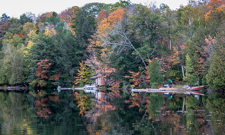 Muskoka, Ontario - Iain Shankland, TravelBloggers.ca Skeleton Lake