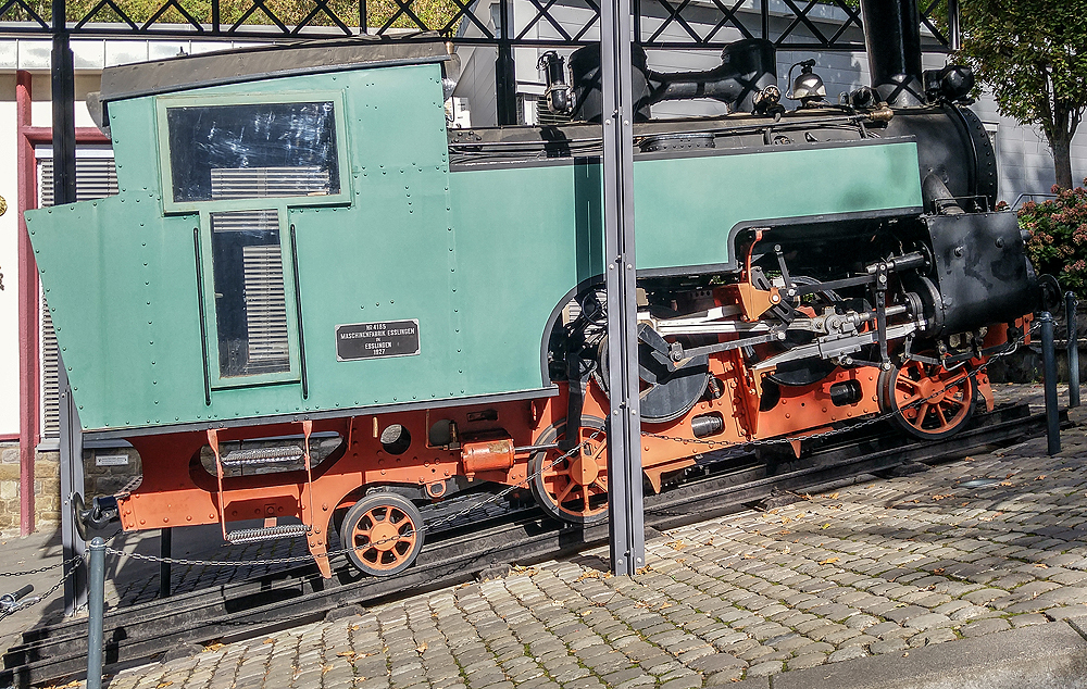 Schloss Drachenburg, Drachenburg Castle, Koenigswinter‎, Königswinter, Drachenfels Castle (Schloss), Drachenfelsbahn, TravelBloggers.ca, Iain Shankland, Gail Shankland