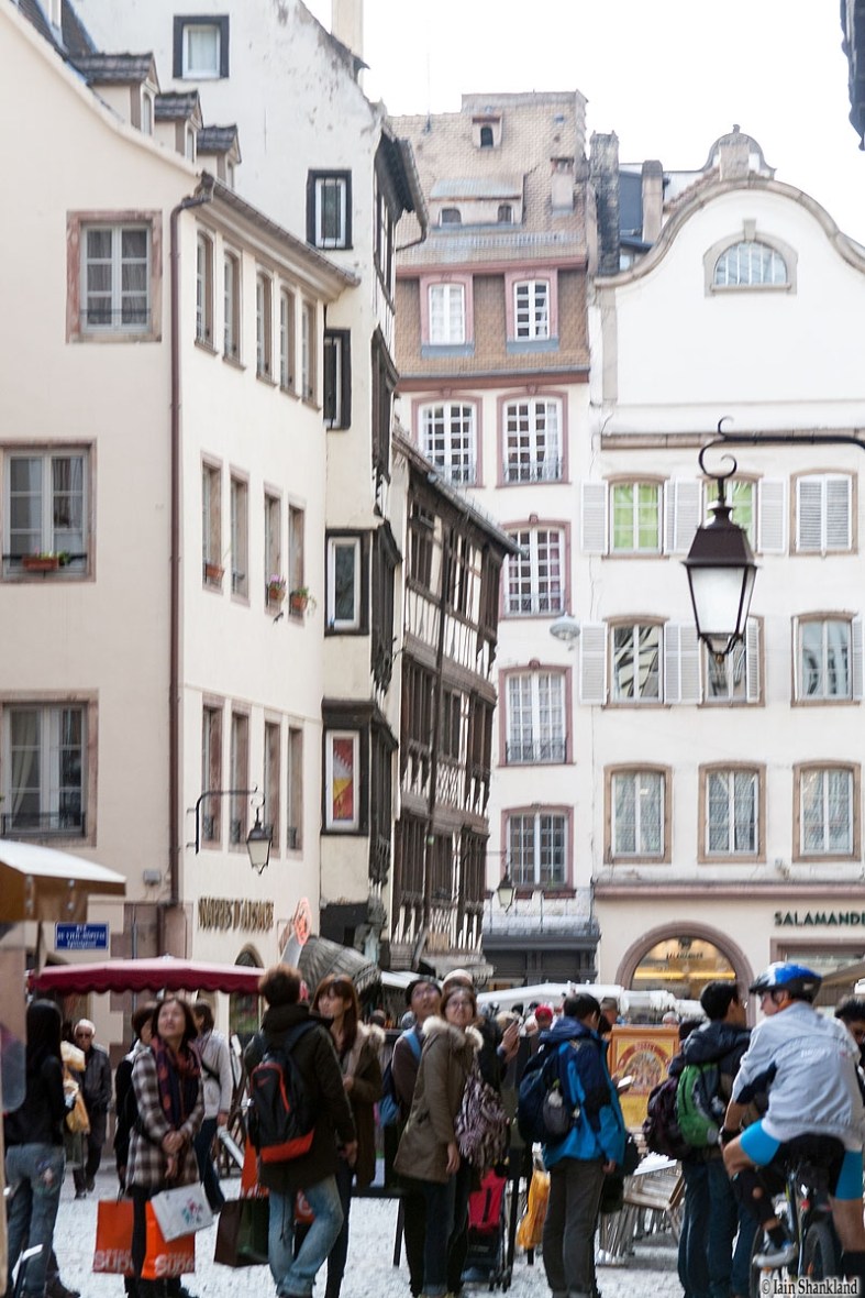 Notre-Dame Cathedral, Cathédrale Notre-Dame-de-Strasbourg area, TravelBloggers.ca, Iain Shankland