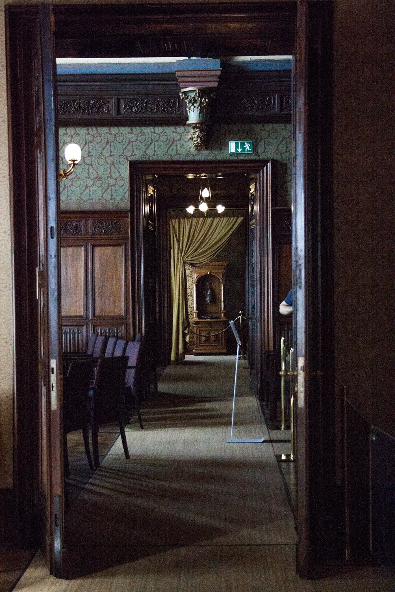 Schloss Drachenburg, Drachenburg Castle, Koenigswinter‎, Königswinter, Drachenfels Castle (Schloss), Drachenfelsbahn, TravelBloggers.ca, Iain Shankland, Gail Shankland