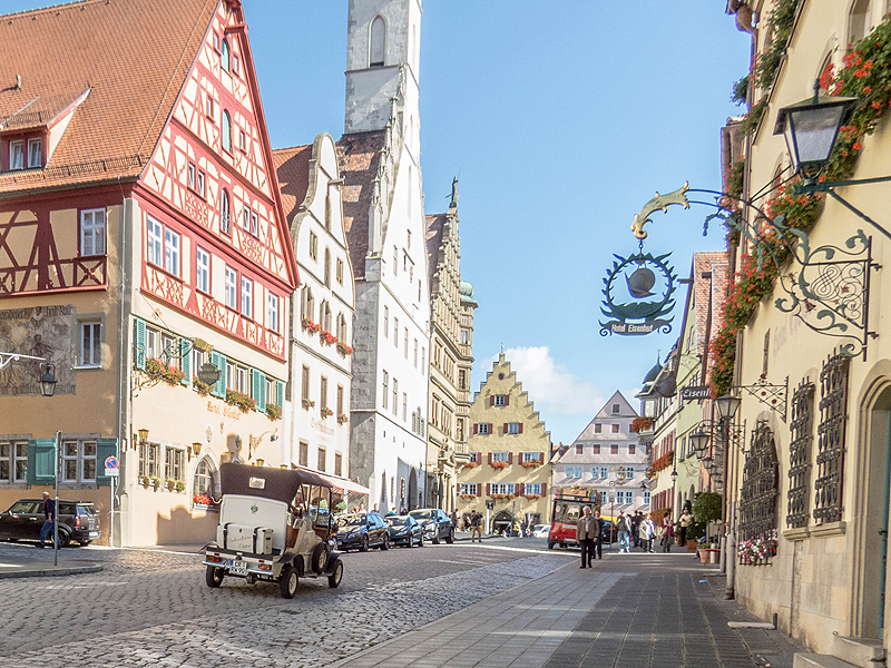 Rothenburg ob der Tauber, Germany - TravelBloggers.ca, Iain Shankland, Gail Shankland