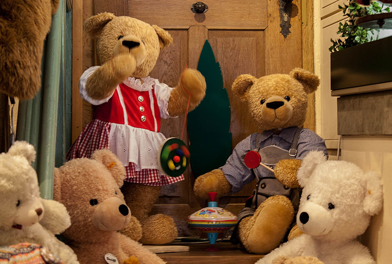 Rothenburg ob der Tauber, Germany - TravelBloggers.ca, Iain Shankland, Gail Shankland