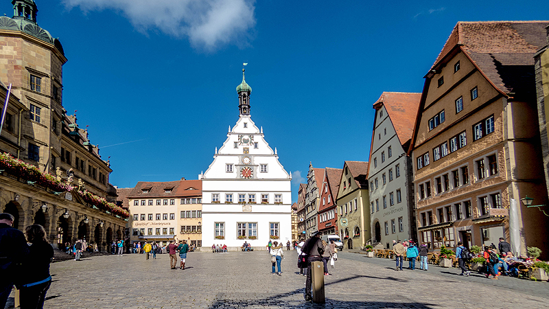 Rothenburg ob der Tauber, Germany - TravelBloggers.ca, Iain Shankland, Gail Shankland
