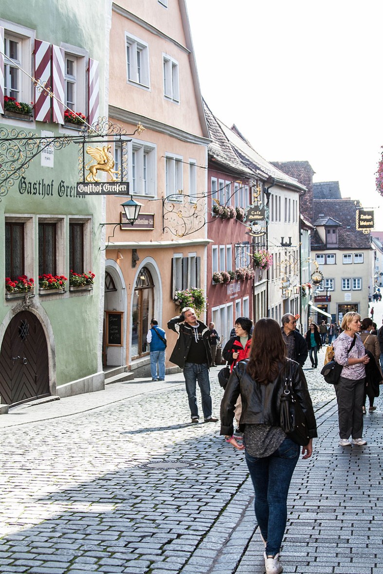 Rothenburg ob der Tauber, Germany - TravelBloggers.ca, Iain Shankland, Gail Shankland