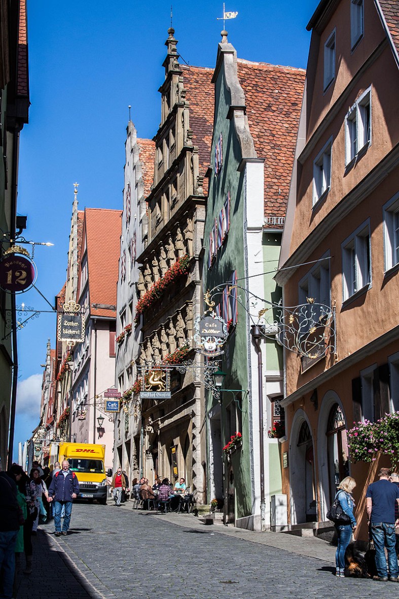 Rothenburg ob der Tauber, Germany - TravelBloggers.ca, Iain Shankland, Gail Shankland