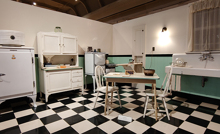 Henry Ford Museum of American Innovation, Iain Shankland, Gail Shankland, TravelBloggers.ca