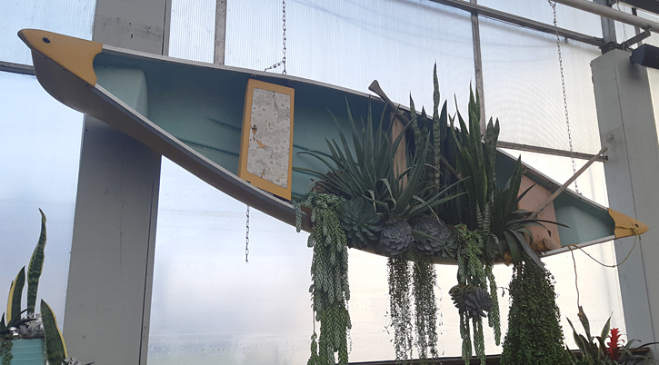 The Watering Can on Highway 8, Niagara. TravelBloggers.ca, Iain Shankland