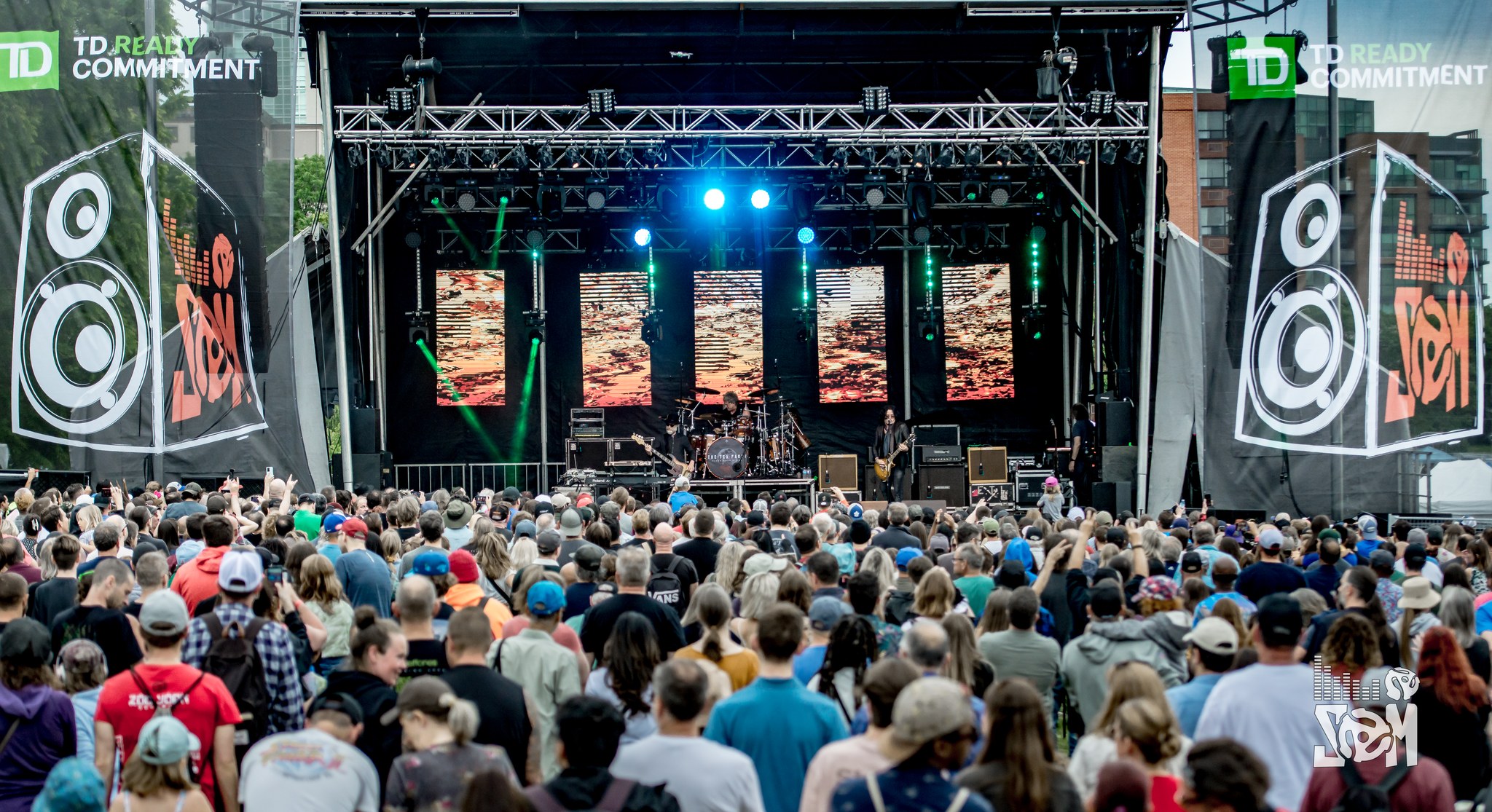 Burlington Sound of Music Festival SOM, TravelBloggers.ca, Iain Shankland Niagara's Top Summer Festival Guide 