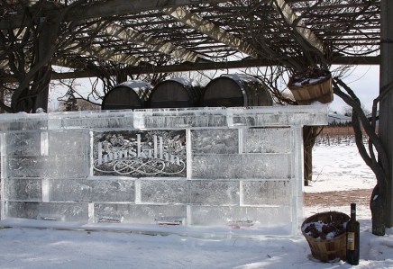 Niagara Falls - Niagara Icewine Festival, TravelBloggers.ca, Iain Shankland, Gail Shankland, NOTL