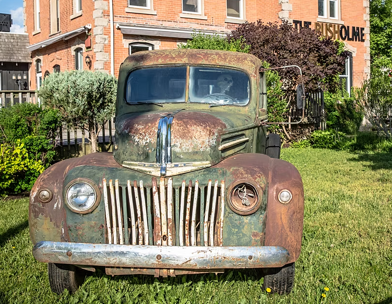 The Bushome, TravelBloggers.ca, Iain Shankland, Gail Shankland