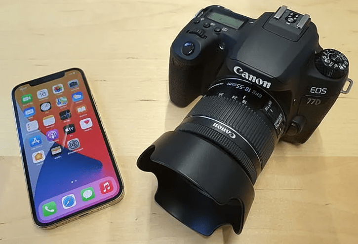 Pixel 8 Pro, TCL 20 Pro, DSLR, Camera Gear, TravelBloggers.ca, Iain Shankland, Gail Shankland
